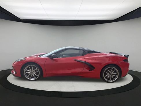 Used 2023 Chevrolet Corvette Stingray Preferred Conv w/ Z51 Performance Package RWD image 2