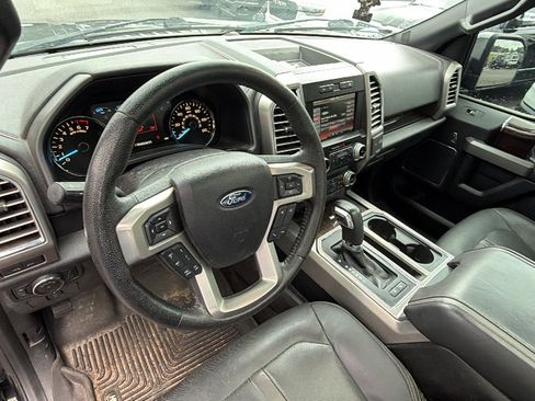 Used 2015 Ford F150 Platinum w/ Equipment Group 701A Luxury AWD/4WD image 25