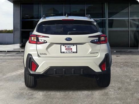 Used 2025 Subaru Crosstrek 2.0i Premium w/ Crosstrek Mirror Package image 8