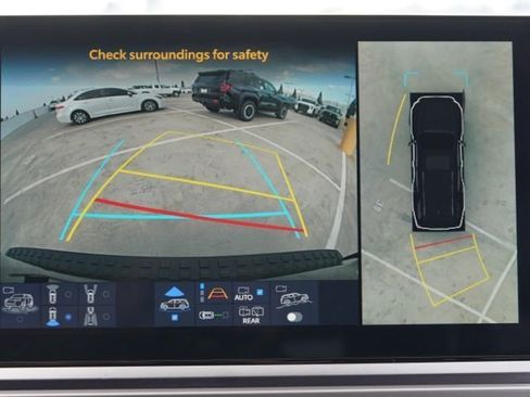 Used 2025 Toyota 4Runner TRD Off-Road Premium image 28