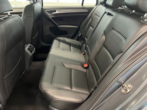 Used 2017 Volkswagen Golf Alltrack AWD/4WD image 24