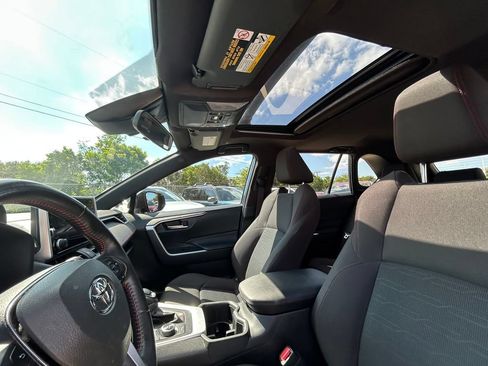 Used 2024 Toyota RAV4 SE AWD/4WD image 12