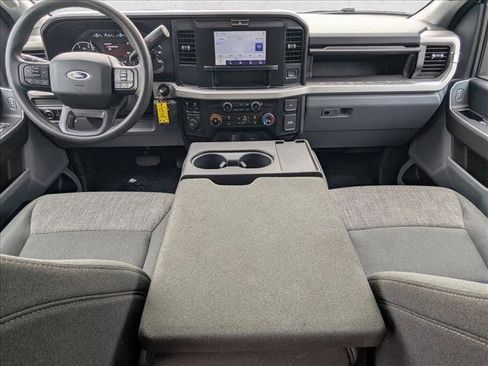 Used 2025 Ford F350 XLT image 16