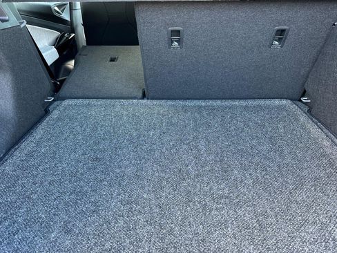 New 2025 Volkswagen ID.4 Pro image 14