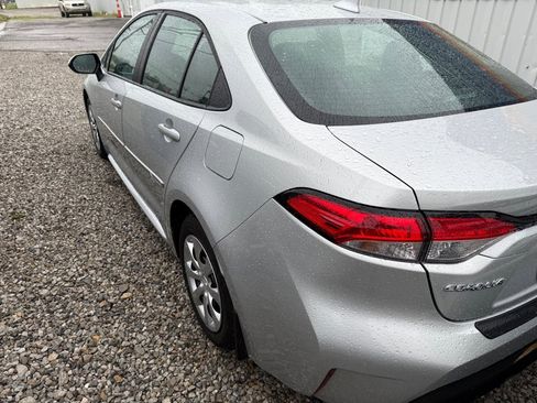 Used 2024 Toyota Corolla LE image 5