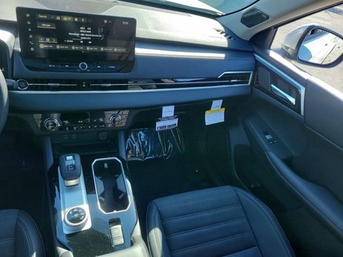 New 2026 Mitsubishi Outlander SE image 18