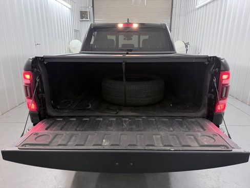 Used 2019 RAM 1500 Laramie AWD/4WD image 35