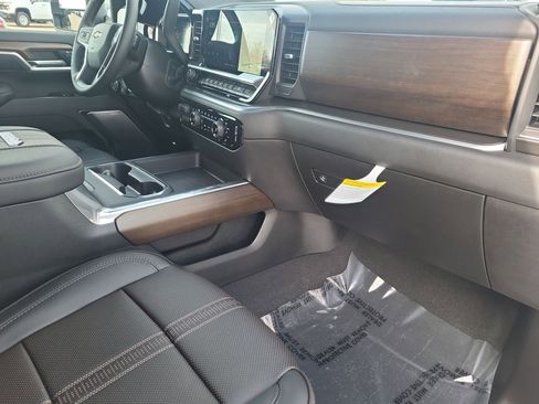 New 2026 Chevrolet Silverado 3500 High Country w/ Technology Package image 29