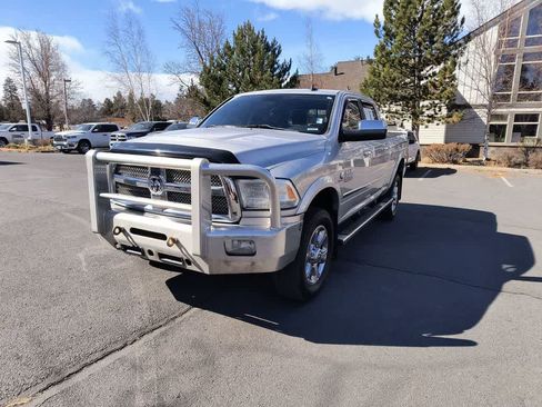 Used 2014 RAM 2500 Limited AWD/4WD image 2