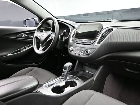 Used 2024 Chevrolet Malibu LT FWD image 14