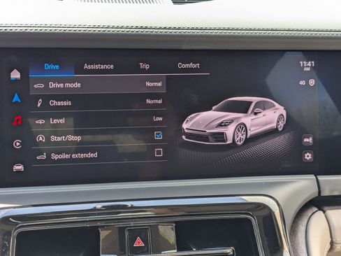 New 2024 Porsche Panamera image 27