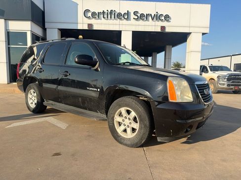 Used 2009 GMC Yukon SLE w/ Convenience Package RWD image 1