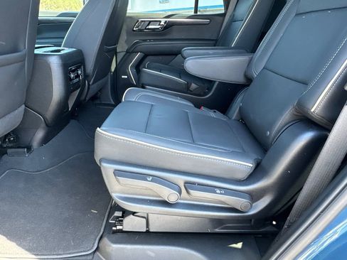 Used 2025 Chevrolet Tahoe Premier image 22