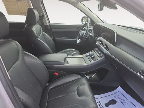 Used 2022 Hyundai Palisade SEL w/ 8P Bench Seat Package FWD image 15