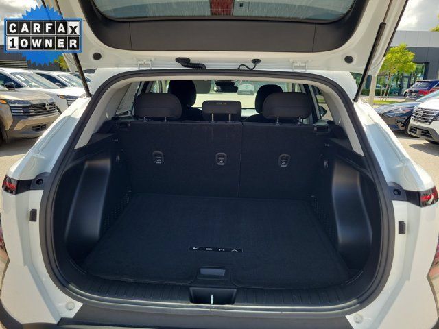 Used 2025 Hyundai Kona SEL FWD image 11