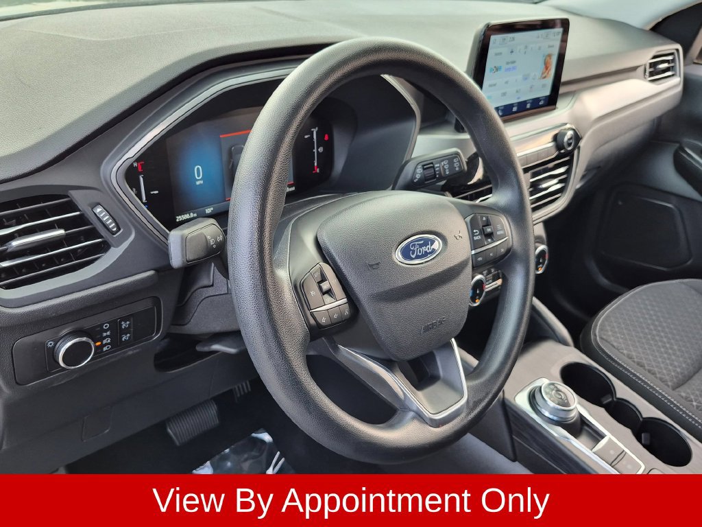 Used 2025 Ford Escape Active FWD image 14