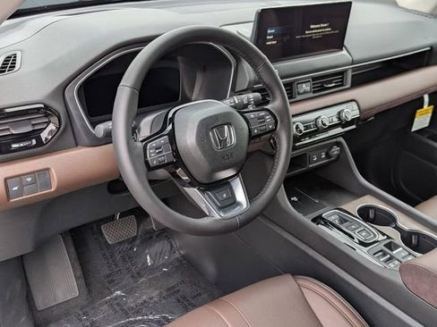 New 2026 Honda Pilot Elite image 13