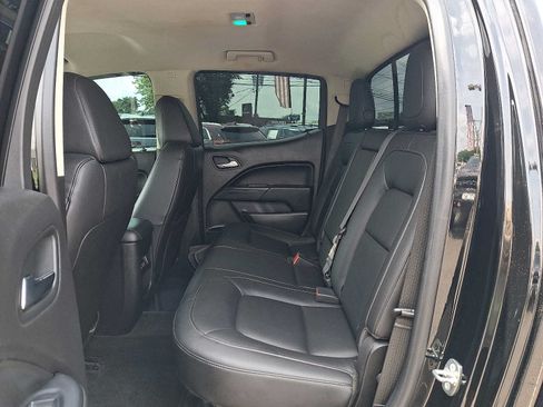 Used 2018 Chevrolet Colorado LT w/ Luxury Package, Chrome AWD/4WD image 10
