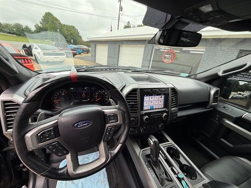 Used 2017 Ford F150 Raptor w/ Equipment Group 802A Luxury AWD/4WD image 11