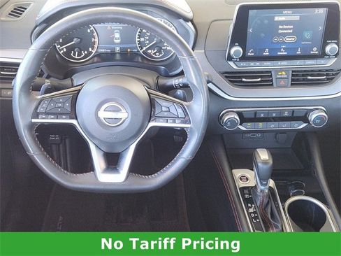 Used 2024 Nissan Altima 2.5 SR image 25