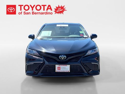 Certified 2022 Toyota Camry SE FWD image 8