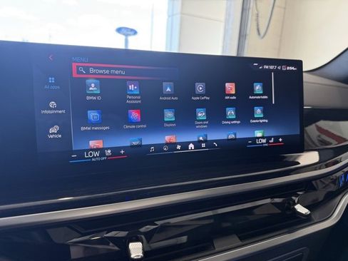 Used 2025 BMW X5 M60i w/ Executive Package image 31