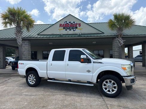 Used 2011 Ford F250 Lariat w/ Lariat Ultimate Pkg AWD/4WD image 1