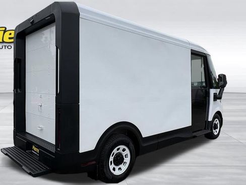 Used 2024 Chevrolet Brightdrop 400 w/ Commercial Equipment Package AWD/4WD image 5