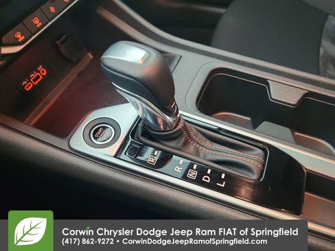 Used 2023 Nissan Sentra SR w/ Electronics Package image 28