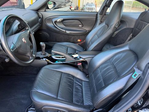 Used 2003 Porsche 911 Turbo AWD/4WD image 17