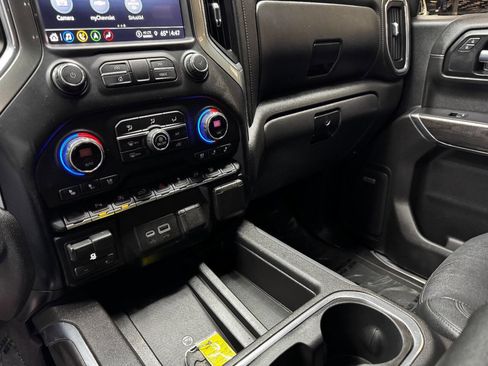 Used 2021 Chevrolet Silverado 1500 LTZ w/ LTZ Convenience Package II image 24