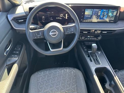 New 2026 Nissan Kicks SV image 14