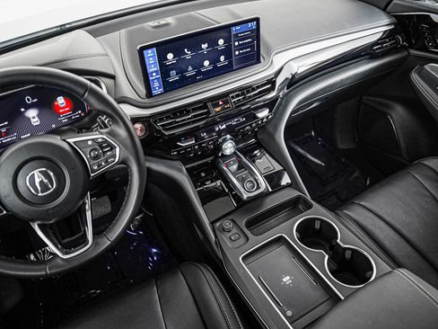 Used 2025 Acura MDX FWD w/ Technology Package image 15