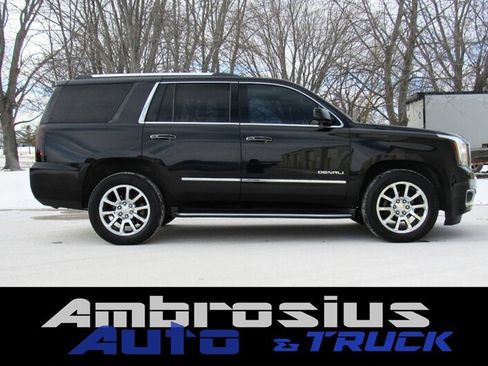 Used 2015 GMC Yukon Denali w/ Open Road Package image 2