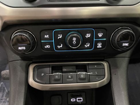 Used 2020 GMC Acadia Denali w/ LPO, Floor Liner Package image 17