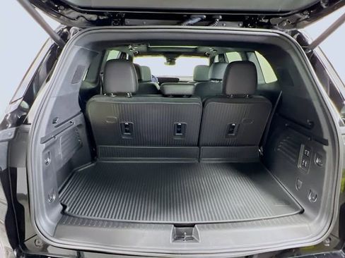 New 2026 Buick Enclave Sport Touring w/ Super Cruise Package image 26