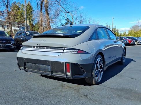 New 2025 Hyundai Ioniq 6 SEL image 4