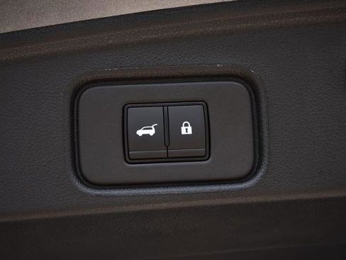 New 2025 Nissan Pathfinder Platinum w/ Cargo Package image 31