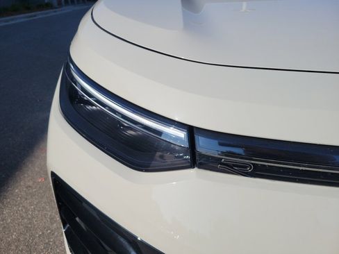 New 2026 Volkswagen Tiguan SE R-Line image 24