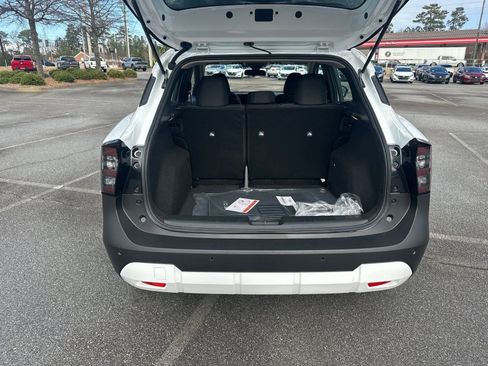 New 2026 Nissan Kicks S image 18