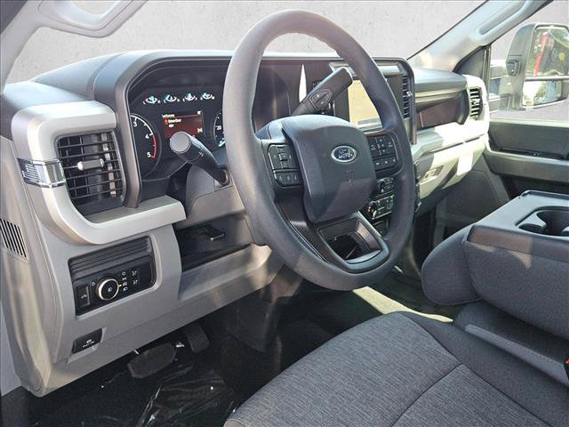 New 2026 Ford F250 XL AWD/4WD image 3