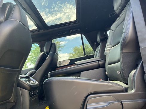 Used 2020 Lincoln Navigator L Reserve w/ Equipment Group 208A Reserve image 10