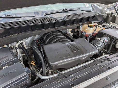 Used 2021 Chevrolet Silverado 1500 LT Trail Boss image 12