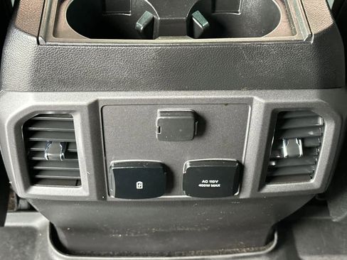 Used 2018 Ford F150 XLT w/ Equipment Group 302A Luxury image 14