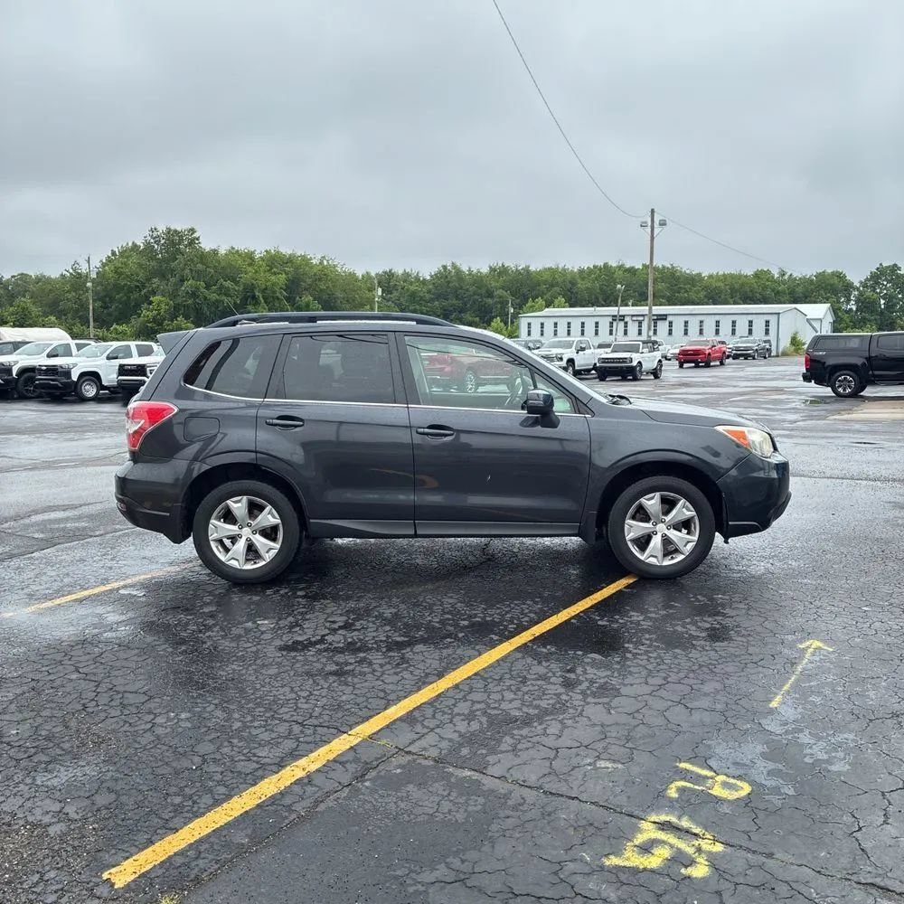 Used 2014 Subaru Forester 2.5i Touring w/ Protection Package #2 AWD/4WD image 10