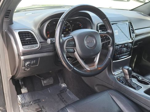 Used 2021 Jeep Grand Cherokee Limited X RWD image 17