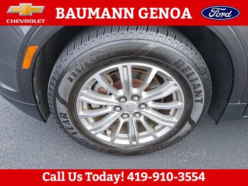 Used 2017 Cadillac XT5 Luxury w/ Driver Awareness Package AWD/4WD image 28