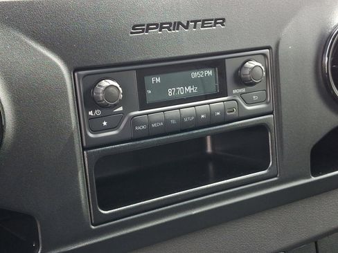 New 2025 Mercedes-Benz Sprinter 2500 image 15