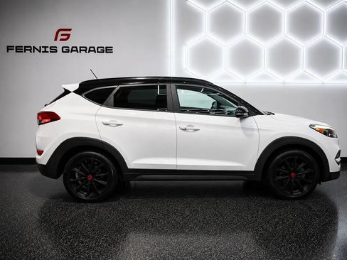 Used 2017 Hyundai Tucson Night AWD/4WD image 2