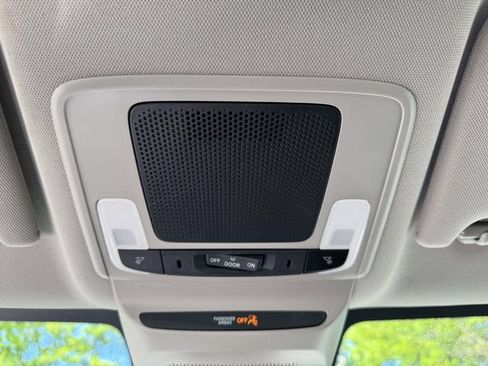 Certified 2023 Honda HR-V LX image 29